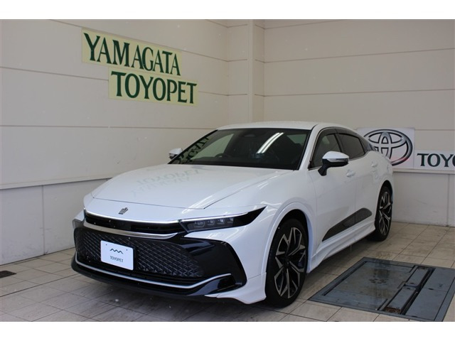 クラウンクロスオーバー2.5 G アドバンスト レザー パッケージ E-Four 4WD