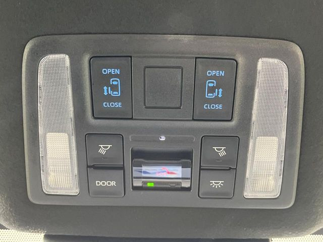 ヴォクシー2.0 S-Z