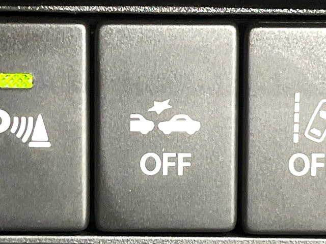 �y�X�Y�L �Z�[�t�e�B�T�|�[�g�z���s���ɑO���̎ԗ�����F�����A�Փ˂������Ȏ��͌x��ƃu���[�L�ŏՓˉ���Ɣ�Q�y�����A�V�X�g�B�����S�Ƀh���C�u�����y���݂��������܂��B