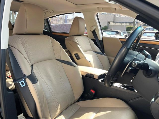 �^�]�ȃV�[�g���͎g�p�������Ȃ��A�ǍD�ȏ�ԂƂȂ��Ă��܂��B���J�Ɏg���Ă������Ƃ��悭�킩��܂��ˁB