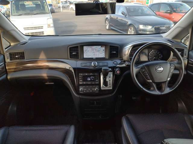 エルグランド2.5 250ハイウェイスターS