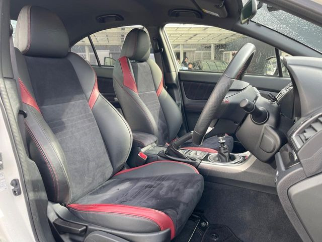 �y��p�X�|�[�c�V�[�g�z�z�[���h���ɗD��A�J�[�u���̑̂������}�����Ă���܂��B�܂��A�̂Ƀt�B�b�g���邩�獘��w�������ɂ����A�����O�h���C�u�⍂�����s�ł����K�ɂ��߂������������܂���