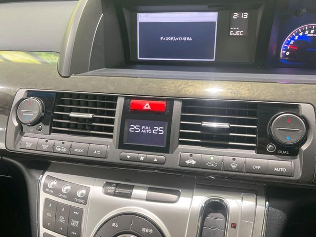 �y���E�Ɨ��^�t���I�[�g�G�A�R���z�^�]�ȂƏ���Ȃł��ꂼ�ꂨ�D�݂̉��x�ɐݒ�\�B����҂ɂ��z�������A���K�ȋ󒲂����͂��v���܂��B