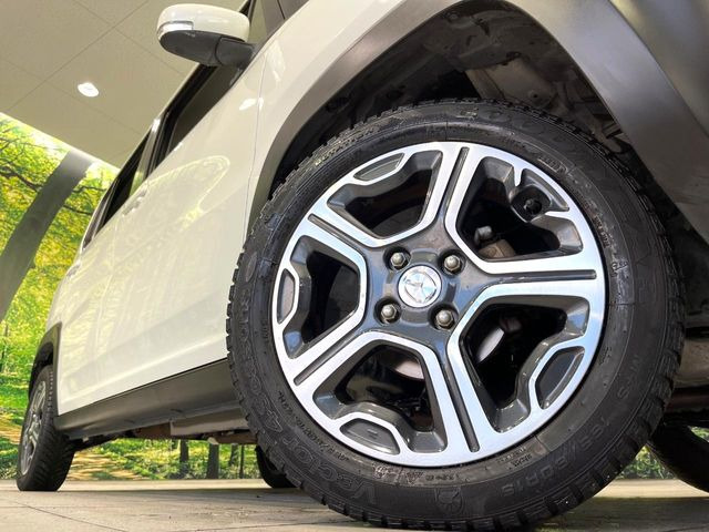 �y����15�C���`�A���~�z�C�[���z�O�ςɃ}�b�`���������A���~�z�C�[���𑕒����Ă���܂��B�e��ЊO�A���~�z�C�[����A�X�^�b�h���X�^�C�����戵�����Ă���܂��B���񂲑��k����������