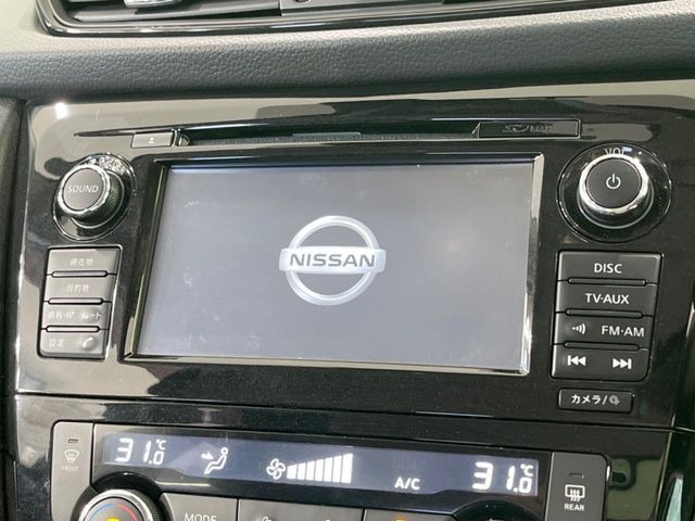 �y�����i�r�z�l�C�̏����i�r�𑕔����Ă���܂��B�i�r�̎g���₷���͂������A�I�[�f�B�I�@�\���[��!�L�����v�◷�s�͂������A�ʋ΂┃�����ȂǕ��i�̃h���C�u���y�����Ȃ�͂���