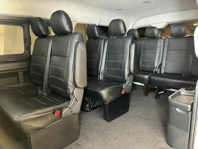 ハイエース2.7 GL ロング ミドルルーフ 4WD