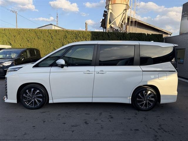 ヴォクシー2.0 S-Z