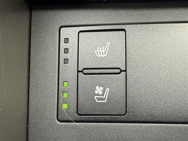 こだわりがあってなかなか気に入ったお車がないそこのお客様!全国のオークションからピッタリの1台を探すことが可能です。ぜひ一度お問い合わせください。