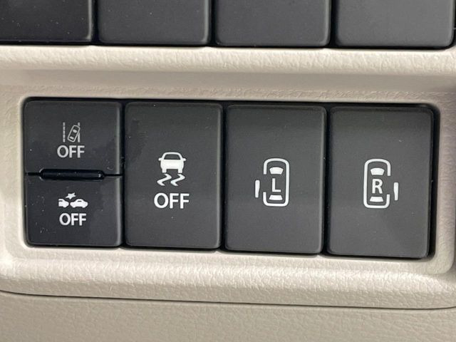 �y�����p���[�X���C�h�h�A�z�X�}�[�g�L�[��^�]�Ȃ̃X�C�b�`�Ō�ȗ����X���C�h�h�A�̊J���\���d��������͂����ăh�A���J����K�v�������A�����Ȃ��q�l�ł��ȒP�ɊJ���߂ł����K�ł���