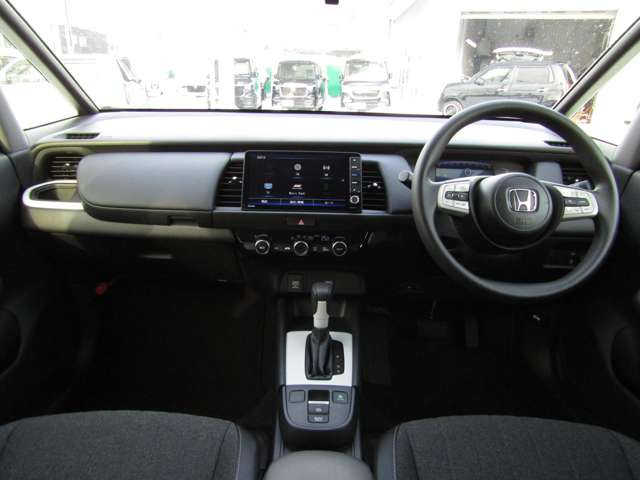 フィット1.5 ホーム 4WD