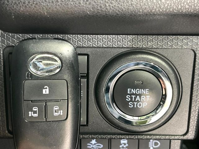 �y�L�[�t���[�V�X�e���z�J�o����|�P�b�g�ɓ��ꂽ�܂܂ł��h�A�̎{���E�������\�ȃX�}�[�g�L�[�𑕔��B�G���W���̃I���E�I�t�����J�M�����o���K�v����������Ƃ��Ă��֗��ł���