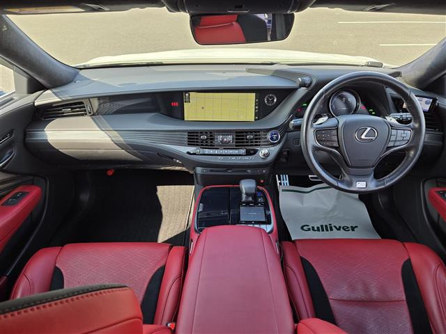 LS500h Fスポーツ