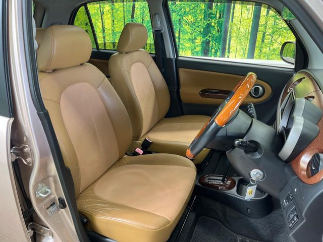 �y�n�[�t���U�[�V�[�g�z�������ƍ���S�n�𗼗������l�C�̃V�[�g���w�ʁE���ʂ̃t�@�u���b�N�f�ނ́A�ʋC���̗ǂ��⊊��ɂ����ɗD��Ă��܂��B�C���╞���ɍ��E���ꂸ���K�ɂ���肢�������܂��B