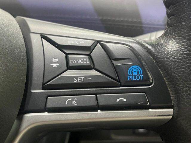 �y�v���p�C���b�g�z�������H�ł̒��������s���y��!!�a�؎��Ə��񑖍s�̃V�[���ŁA�A�N�Z���E�u���[�L�E�X�e�A�����O�������Ő��䂵�A�������^�]�̕��S���y�����Ă���܂���