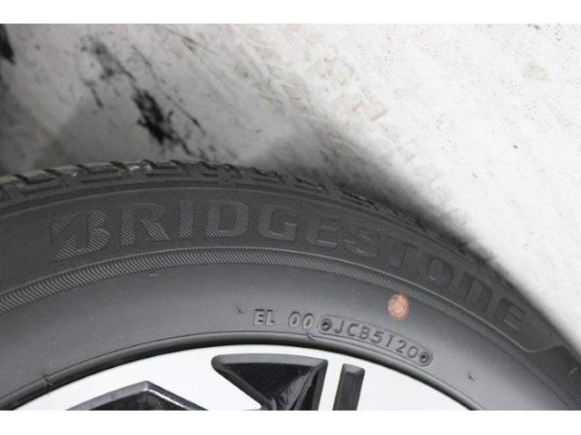 ���Ǝҗl�ւ̔̔��͂��f�肳���Ă��������܂��B �Ԍ������ԗ��̏ꍇ�́A�Ԍ����擾�������x�������z�ŕ\�����Ă���܂�