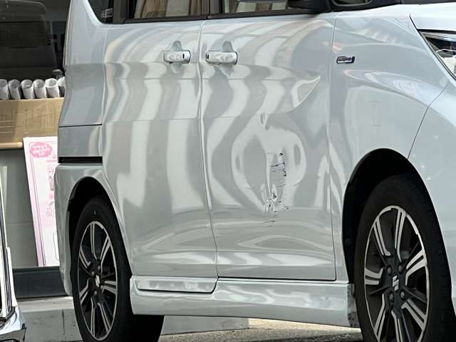 ���3�N�Ԃ̕ۏ؂����p�ӂ����Ē����Ă���܂��B�Ȃ�ƐV�ԕۏ؂ƕς��Ȃ����炢�̕ۏؓ��e�ƂȂ��Ă���܂�!