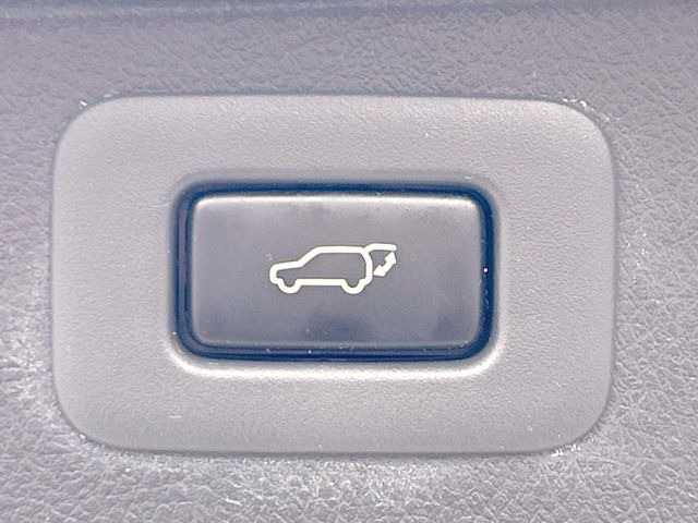 �y�p���[�o�b�N�h�A�z�X�}�[�g�L�[��^�]�Ȃ̃{�^�������������Ń��A�Q�[�g�������ŊJ���܂�!�ו��������Ă��鎞��A�����ʒu�ɂ���o�b�N�h�A��߂�ۂɕ֗��ȋ@�\�ł���