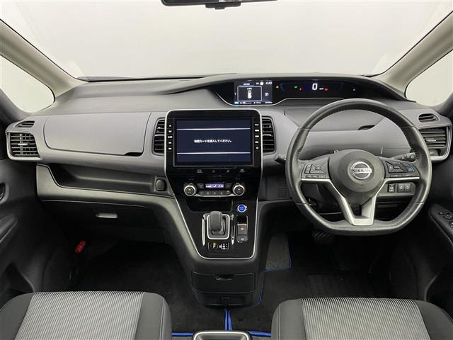 セレナ1.2 e-POWER ハイウェイスターV