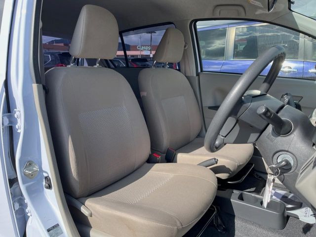 �^�]�ȃV�[�g���͎g�p�������Ȃ��A�ǍD�ȏ�ԂƂȂ��Ă��܂��B���J�Ɏg���Ă������Ƃ��悭�킩��܂��ˁB