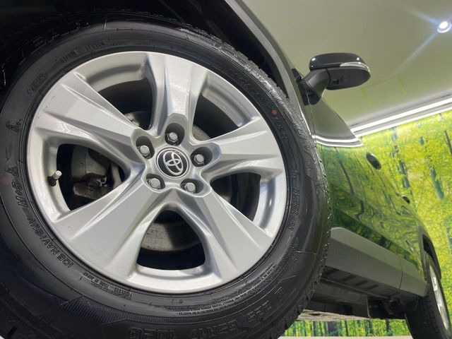 �y����17�C���`�A���~�z�C�[���z�O�ςɃ}�b�`���������A���~�z�C�[���𑕒����Ă���܂��B�e��ЊO�A���~�z�C�[����A�X�^�b�h���X�^�C�����戵�����Ă���܂��B���񂲑��k����������