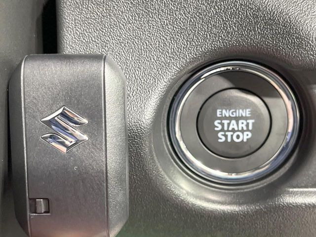 �y�L�[���X�X�^�[�g�V�X�e���z�J�o����|�P�b�g�ɓ��ꂽ�܂܂ł��h�A�̎{���E�������\�ȃX�}�[�g�L�[�𑕔��B�G���W���̃I���E�I�t�����J�M�����o���K�v����������Ƃ��Ă��֗��ł���