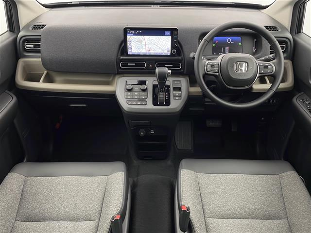 フリード1.5 e:HEV エアー EX