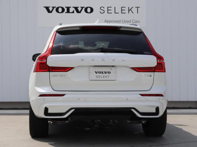XC60ウルトラ T6 AWD プラグイン ハイブリッド 4WD
