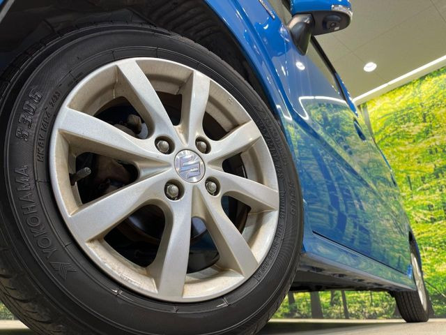 �y����14�C���`�A���~�z�C�[���z�O�ςɃ}�b�`���������A���~�z�C�[���𑕒����Ă���܂��B�e��ЊO�A���~�z�C�[����A�X�^�b�h���X�^�C�����戵�����Ă���܂��B���񂲑��k����������