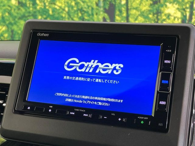 �y�����i�r�z�l�C�̏����i�r�𑕔����Ă���܂��B�i�r�̎g���₷���͂������A�I�[�f�B�I�@�\���[��!�L�����v�◷�s�͂������A�ʋ΂┃�����ȂǕ��i�̃h���C�u���y�����Ȃ�͂���