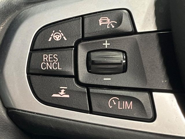 �����[�_�[�N���[�Y�R���g���[��:�O�̎ԂƂ̎Ԋԋ��������ɂƂ�A��葬�x�Ŏ������s���Ă���鎟����̃N���[�Y�R���g���[��!��ɍ������H�⎩���Ԑ�p���H�Ŏg�p����֗��ȋ@�\�ł�!