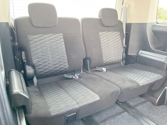 3��ڃV�[�g�͂�������ԗǍD����l�ł��������ƍ����Ē����܂��̂ŁA��l���ł̂��o���������N���N�ł��􂲉Ƒ��ŁA�C�̒m�ꂽ���ԂŁA�h���C�u�ɍs���̂��y���݂ł��ˁ�