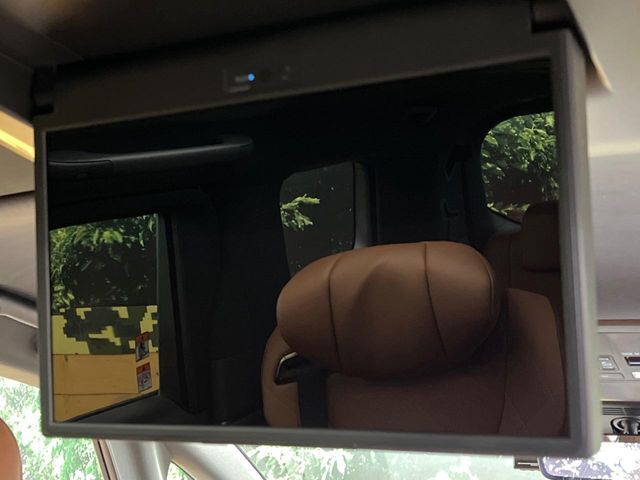 �y13.1�^�L�@EL�t���b�v�_�E���z�O��ڂ���ł����͂̃G���^�����ς����ʃt���b�v�_�E���B�L�@EL�̃��j�^�[�ł́A��ʓI�ȃt���b�v�_�E���������R���g���X�g�ŃL���C�ȉf�����y���߂܂��B