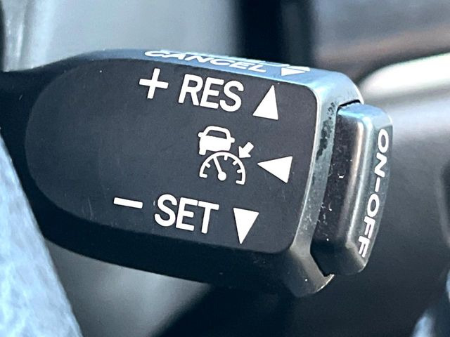 �y���[�_�[�N���[�Y�R���g���[���z�������H�ł̒��������s���y��!!�����ő��x��ۂN���[�Y�R���g���[�����A�Փˌy���V�X�e���ƘA�g���A�O���̎ԗ������m���ĎԊԂ�ۂ悤�ɑ��x���߂��Ă���܂�!!