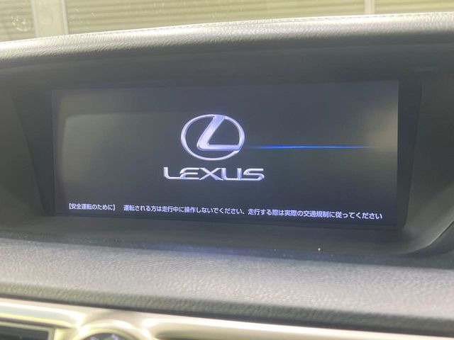 �y�����i�r�z�l�C�̏����i�r�𑕔����Ă���܂��B�i�r�̎g���₷���͂������A�I�[�f�B�I�@�\���[��!�L�����v�◷�s�͂������A�ʋ΂┃�����ȂǕ��i�̃h���C�u���y�����Ȃ�͂���