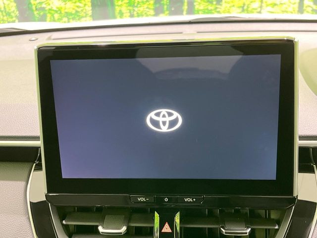 �y10.5�C���` �f�B�X�v���C�I�[�f�B�I�z���ʂ̃f�B�X�v���C��AppleCarPlay��AndroidAuto�����p�\�B�傫�ȉ�ʂŃX�}�z�i�r�A�v���������p���������܂���