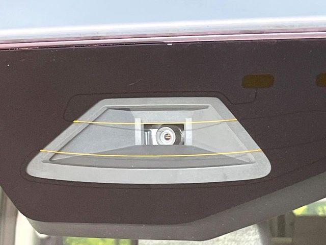 �y�X�Y�L �Z�[�t�e�B�T�|�[�g�z���s���ɑO���̎ԗ�����F�����A�Փ˂������Ȏ��͌x��ƃu���[�L�ŏՓˉ���Ɣ�Q�y�����A�V�X�g�B�����S�Ƀh���C�u�����y���݂��������܂��B