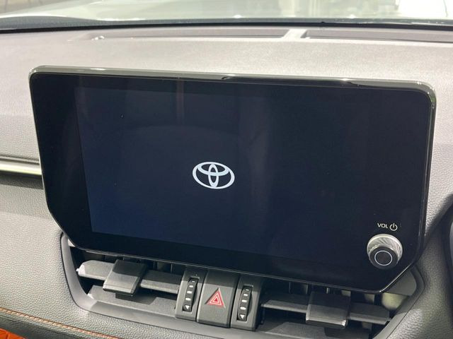 �y10.5�C���`�i�r�z�������ƃC���p�N�g�̂�����ʃi�r�𑕔��B�e��I�[�f�B�I����͂������A�X�}�z�A�g���ł��闘�֐��̍����i�r�ł���