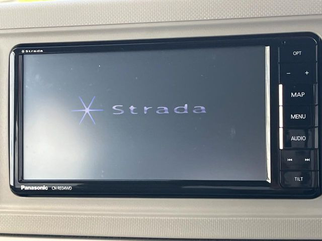 �y�i�r�Q�[�V�����z�g���₷���i�r�ŖړI�n�܂ł�������ē����Ă���܂��B�e��I�[�f�B�I�Đ��@�\���[�����Ă���A���Ԃ̉^�]������Ɋy�����Ȃ�܂�!!