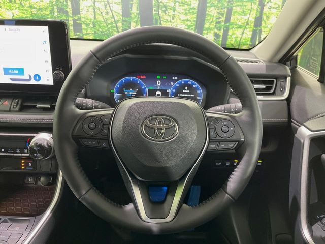 �y�����v�����X�e�A�����O�z�㎿�Ȋv���g�p���邱�ƂŁA��ɂ����������݂ƂĂ��^�]���₷���n���h���ł���