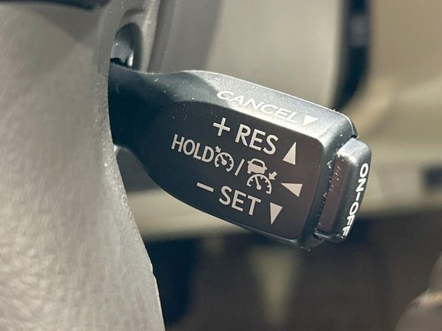 �y���[�_�[�N���[�Y�R���g���[���z�������H�ł̒��������s���y��!!�����ő��x��ۂN���[�Y�R���g���[�����A�Փˌy���V�X�e���ƘA�g���A�O���̎ԗ������m���ĎԊԂ�ۂ悤�ɑ��x���߂��Ă���܂�!!