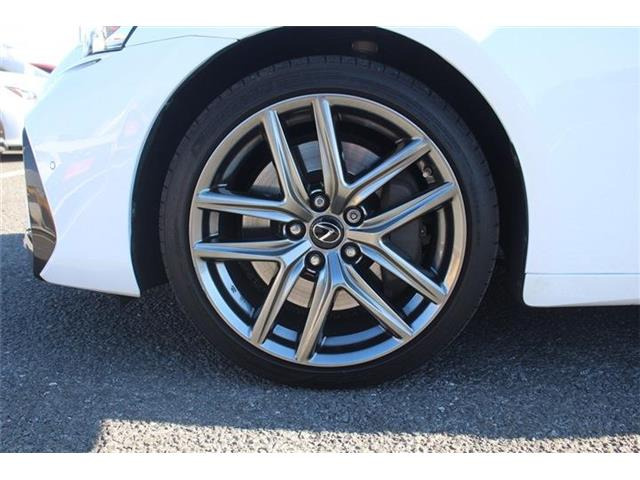 ���Ǝҗl�ւ̔̔��͂��f�肳���Ă��������܂��B �Ԍ������ԗ��̏ꍇ�́A�Ԍ����擾�������x�������z�ŕ\�����Ă���܂��B