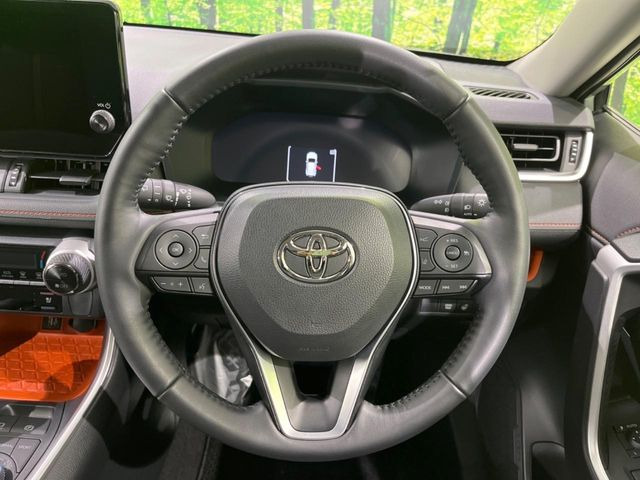 �y�����v�����X�e�A�����O�z�㎿�Ȋv���g�p���邱�ƂŁA��ɂ����������݂ƂĂ��^�]���₷���n���h���ł���