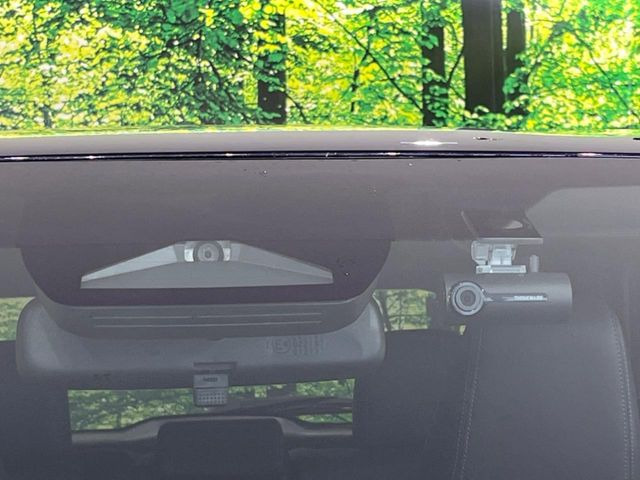 �y�g���^�Z�[�t�e�B�Z���X�z���s���ɑO���̎ԗ�����F�����A�Փ˂������Ȏ��͌x��ƃu���[�L�ŏՓˉ���Ɣ�Q�y�����A�V�X�g�B�����S�Ƀh���C�u�����y���݂��������܂��B