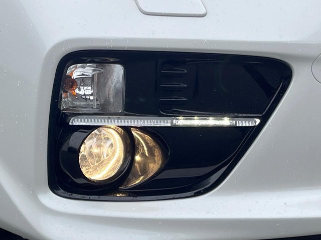 �yLED�A�N�Z�T���[���C�i�[�z