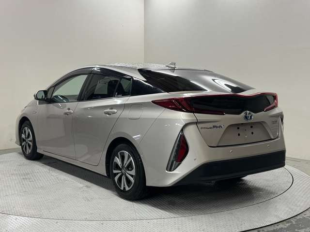 �l�C�̎Ԏ킪�����낢!�e���[�J�[ �ŐV�l�C�Ԃ����C���i�b�v!���ĐG���đI�ׂ�W����ł�!