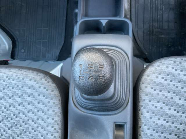 クリッパートラックDX 4WD