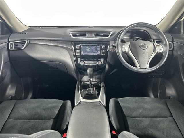 エクストレイル2.0 20X エマージェンシーブレーキパッケージ