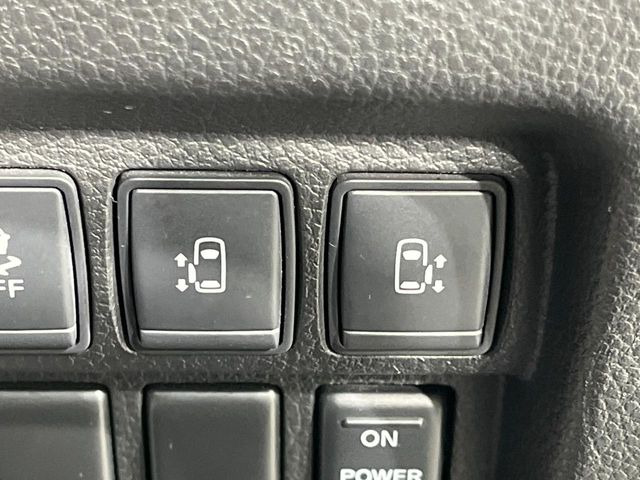 �y�����p���[�X���C�h�h�A�z�X�}�[�g�L�[��^�]�Ȃ̃X�C�b�`�Ō�ȗ����X���C�h�h�A�̊J���\���d��������͂����ăh�A���J����K�v�������A�����Ȃ��q�l�ł��ȒP�ɊJ���߂ł����K�ł���