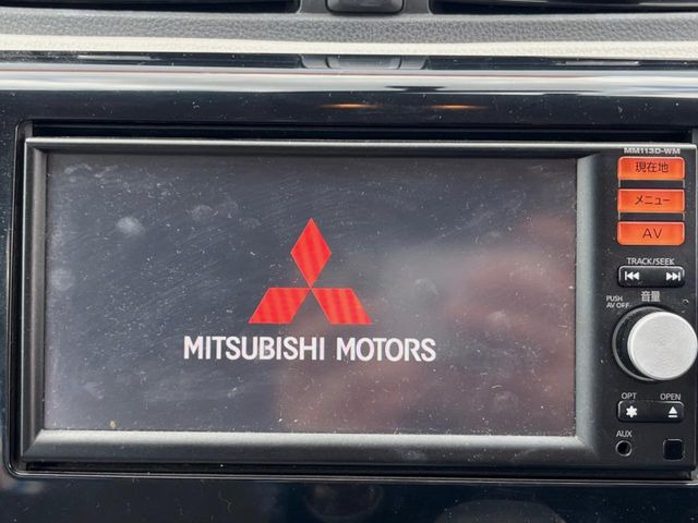 �y�����i�r�z�l�C�̏����i�r�𑕔����Ă���܂��B�i�r�̎g���₷���͂������A�I�[�f�B�I�@�\���[��!�L�����v�◷�s�͂������A�ʋ΂┃�����ȂǕ��i�̃h���C�u���y�����Ȃ�͂���