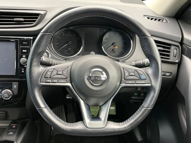 �y�����v�����X�e�A�����O�z�㎿�Ȋv���g�p���邱�ƂŁA��ɂ����������݂ƂĂ��^�]���₷���n���h���ł���